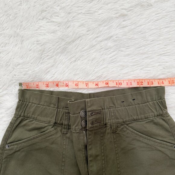 Women Express Shortie Super High Rise Paperbag in Olive Green Size Small - Picture 2 of 9